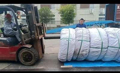 SWCHI18A este exportat în Australia și este în prezent încărcat.