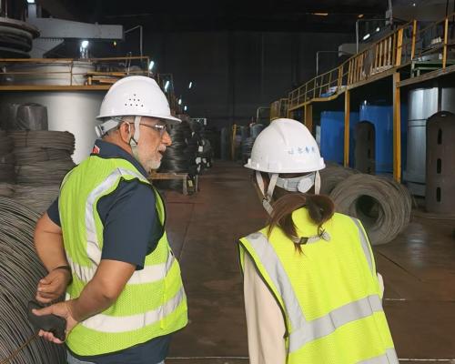 Clienți pakistanezi vizitează Aotianul pentru inspecție și schimb, elaborând ...